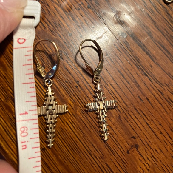 14K YELLOW IMPERIAL GOLD WHEAT DESIGN LEVERBACK CROSS DANGLE EARRINGS - Picture 5 of 5